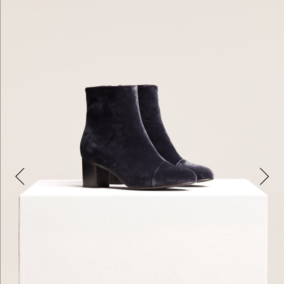 Closed Shoes - CLOSED velvet ankle booties.